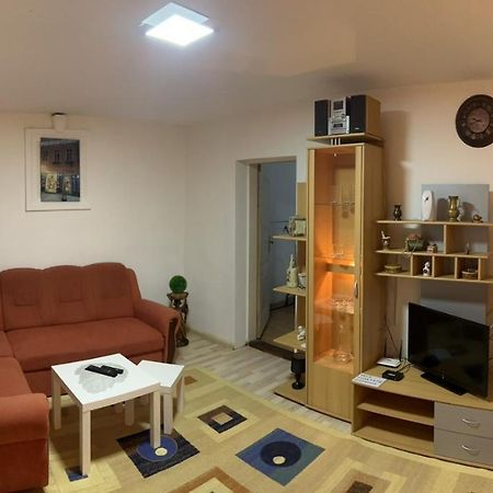 Апартаменты Bojana12 Бачка-Паланка Экстерьер фото
